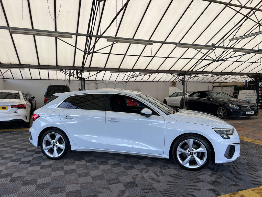 Audi A3 Hatchback White