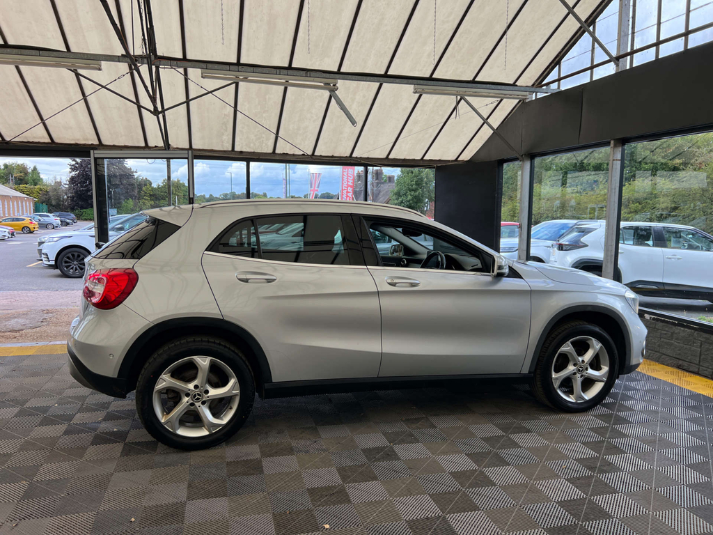 Mercedes-Benz GLA Class Suv Silver #6