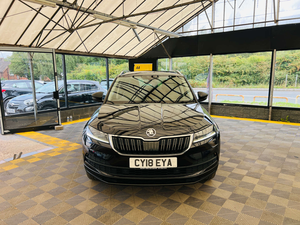 Skoda Karoq Suv Black #3
