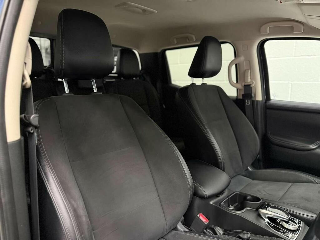 Mercedes-Benz X Class Black #9