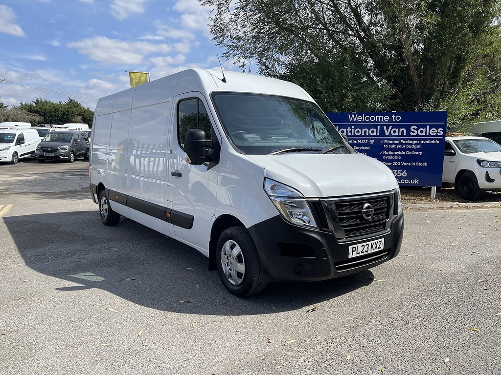 Nissan InterStar 2.3 Dci 35 Acenta Fwd L3 H2 Euro 6 White