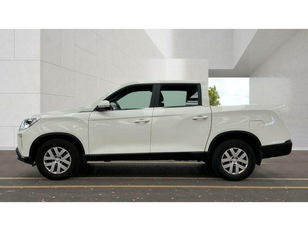 SsangYong Musso 2.2D Ex 4Wd Euro 6 White #6