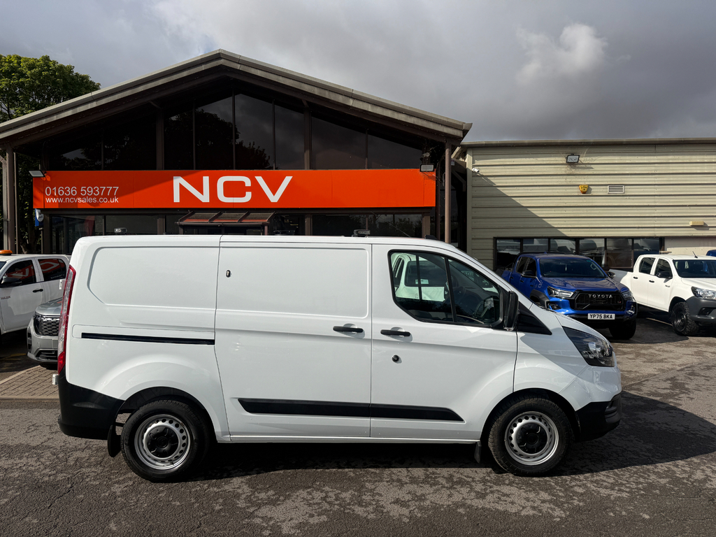 Ford Transit Custom 320 Leader Ecoblue L1 H1 Swb Ac Carplay YH22XBJ White #2