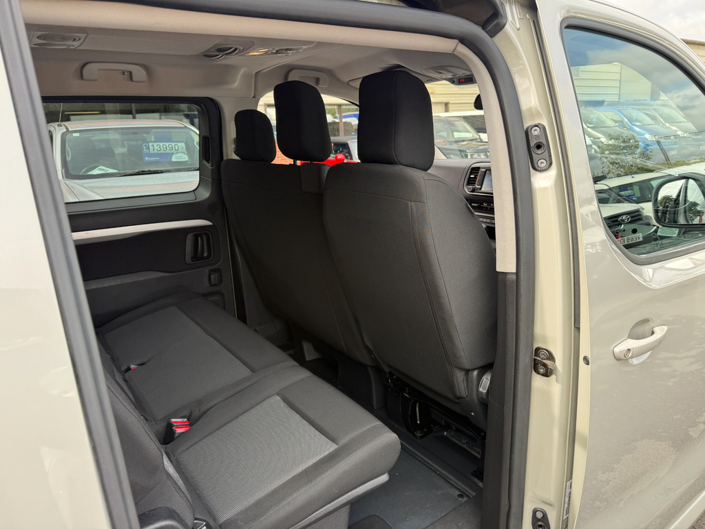 Toyota PROACE 1.5D Active Medium Panel Grey #15