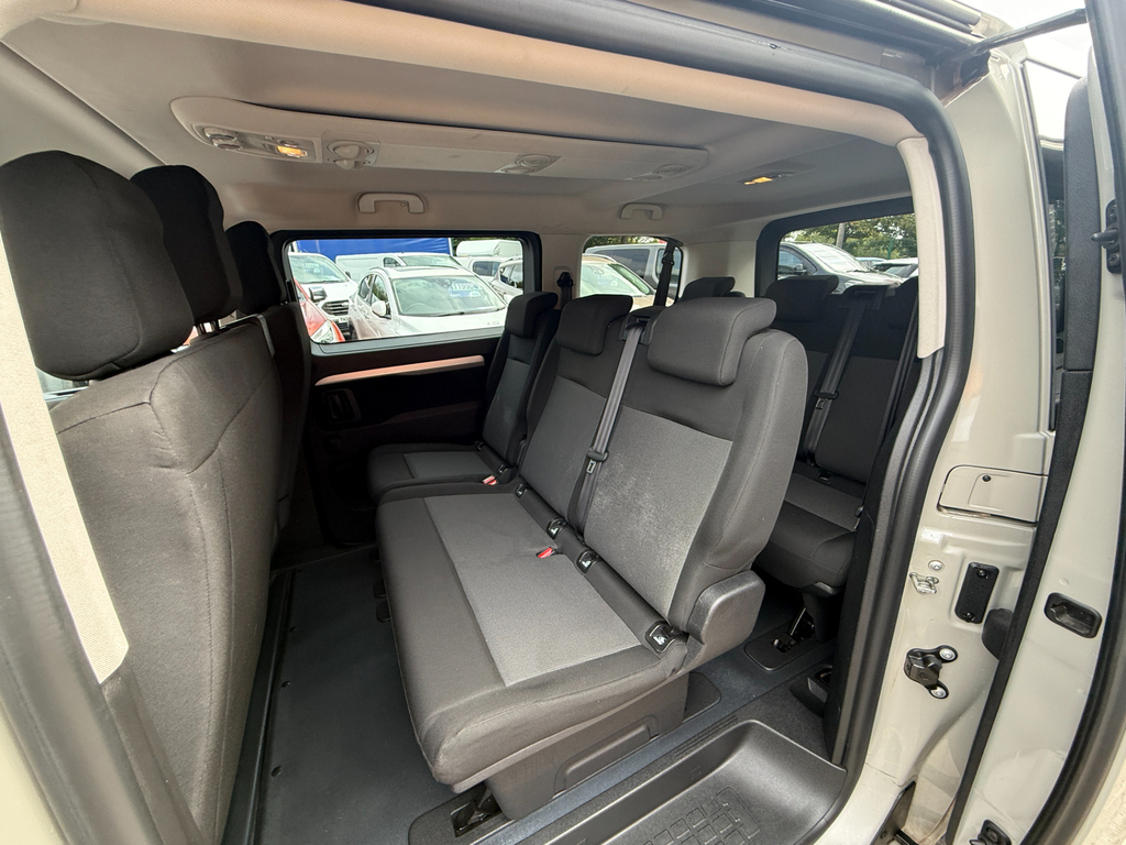 Toyota PROACE 1.5D Active Medium Panel Grey #9