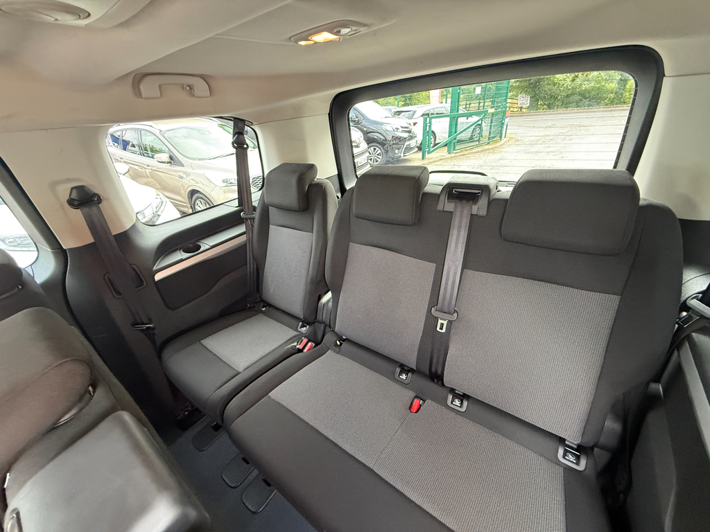 Toyota PROACE 1.5D Active Medium Panel Grey #10