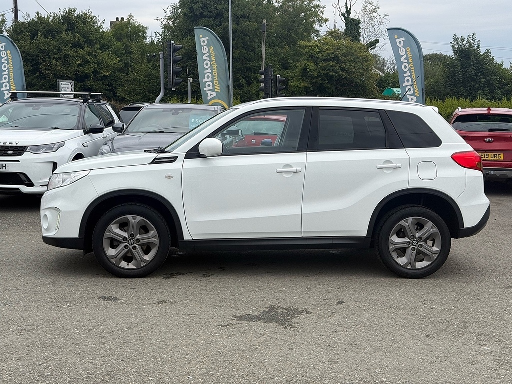 Suzuki Vitara Sz-t C10RKW White #4