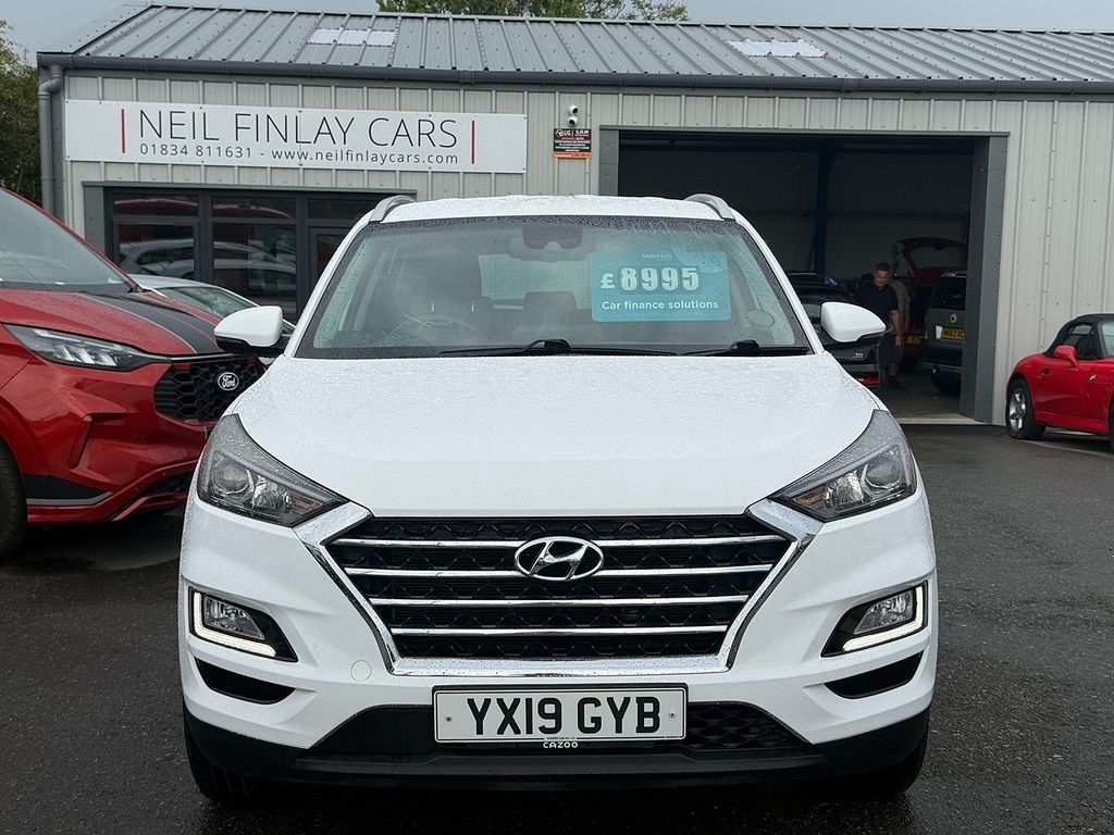 Hyundai Tucson Gdi Se Nav YX19GYB White #2