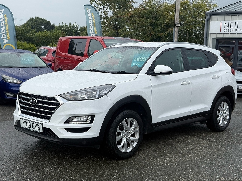 Hyundai Tucson Gdi Se Nav YX19GYB White #3
