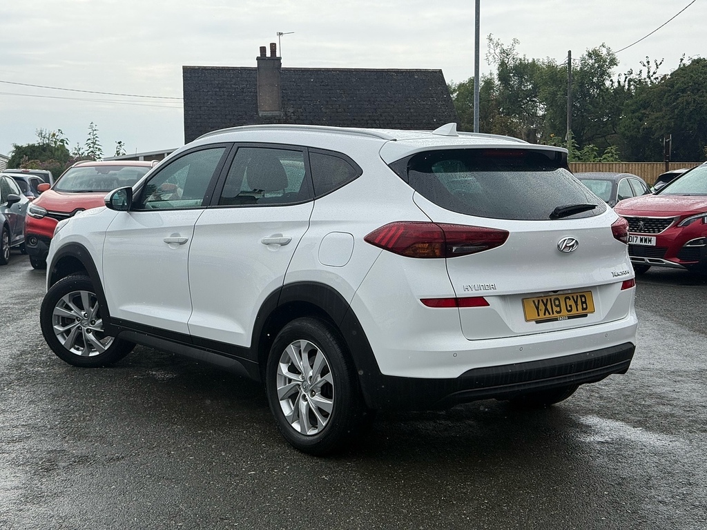 Hyundai Tucson Gdi Se Nav YX19GYB White #5