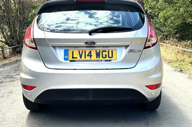 Ford Fiesta 1.6 Zetec Hatchback Powershift Euro 5 Silver #6