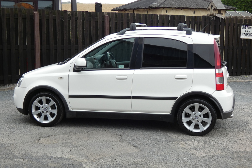 Fiat Panda 1.4 16V 100Hp Hatchback 154 G K White #4