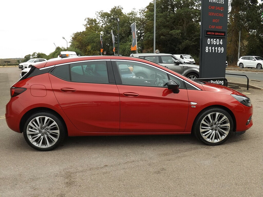 Vauxhall Astra Turbo D Griffin Edition Red #4