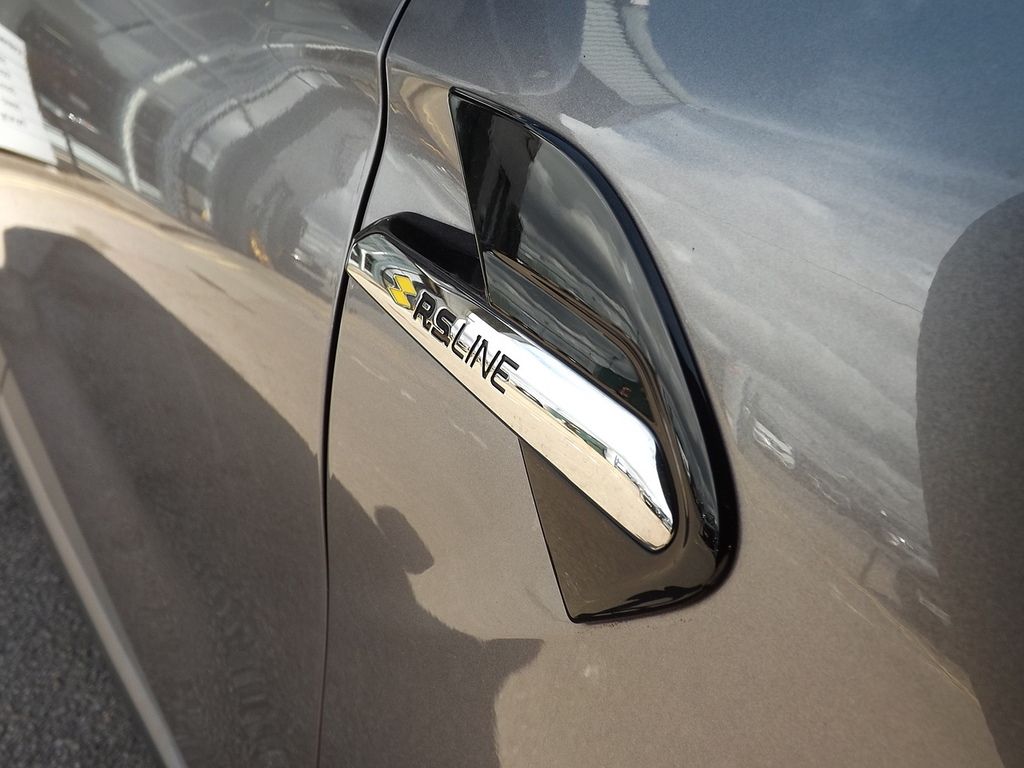 Renault Captur E-tech Rs Line Black #6