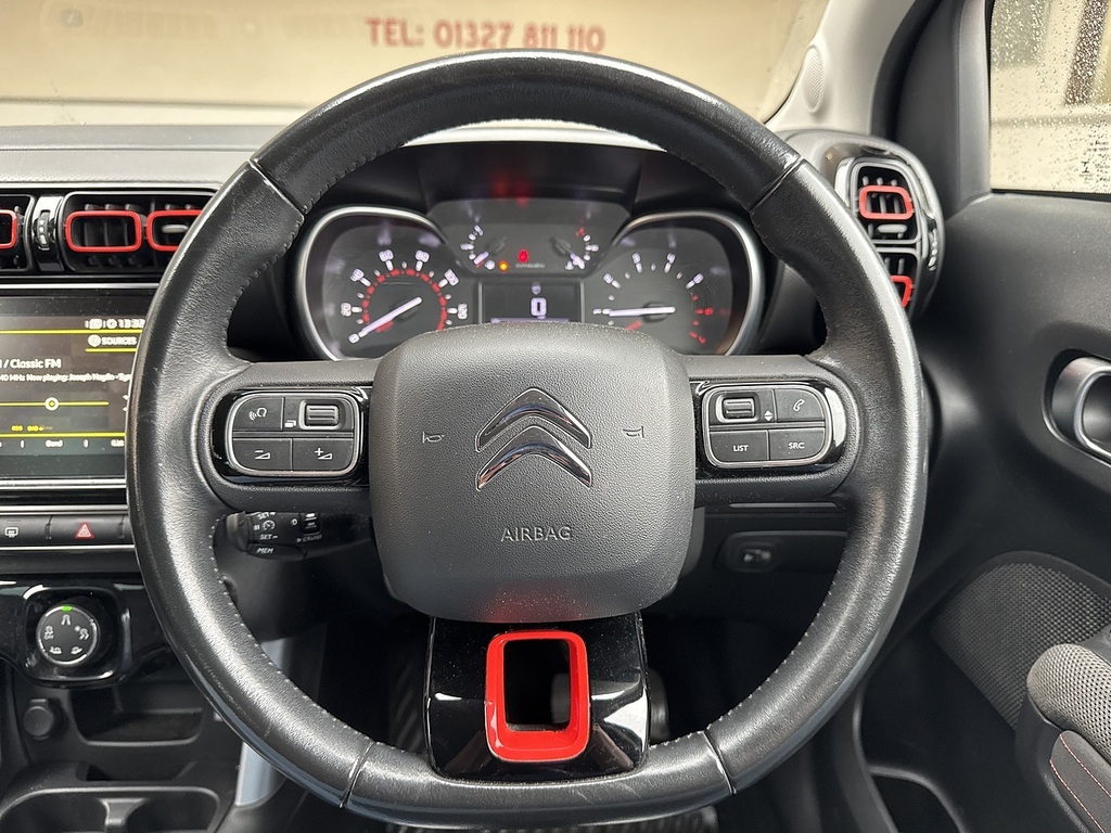 Citroen C3 Aircross Puretech Flair White #4