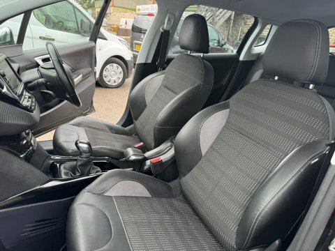 Peugeot e-2008 E-hdi Allure GK15OYE Black #5