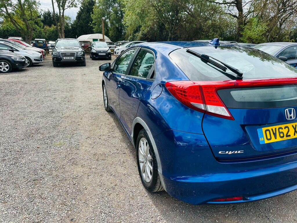 Honda Civic 2.2 I-dtec Es 148 Bhp Silver #9