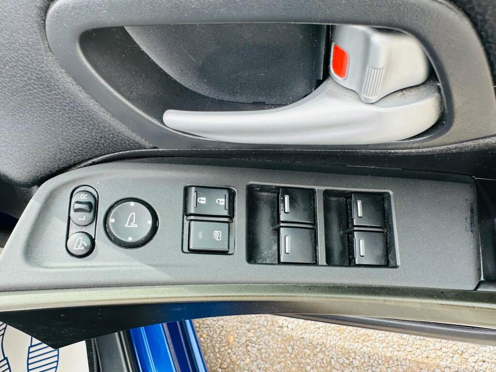 Honda Civic 2.2 I-dtec Es 148 Bhp Silver #36