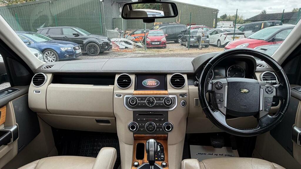 Land Rover Discovery 4 4 Black #43