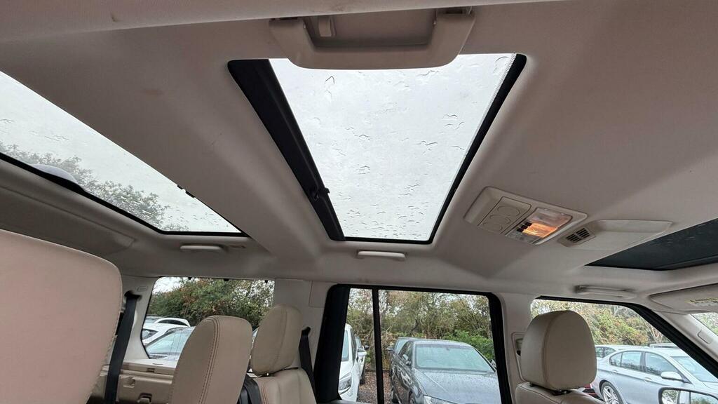 Land Rover Discovery 4 4 Black #40