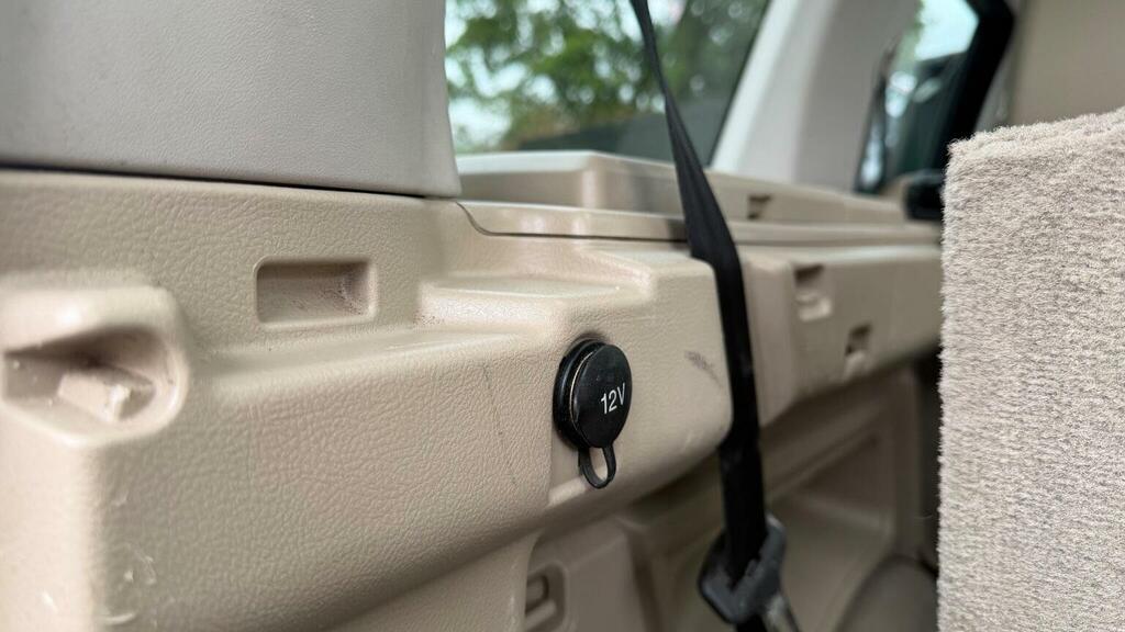 Land Rover Discovery 4 4 Black #70