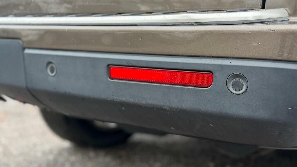 Land Rover Discovery 4 4 Black #38