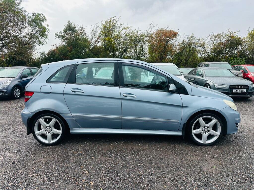 Mercedes-Benz B Class Mpv #14