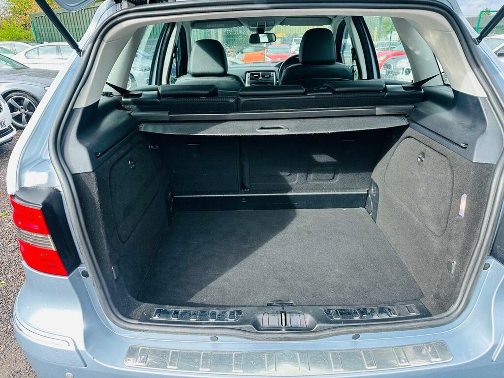 Mercedes-Benz B Class Mpv #36