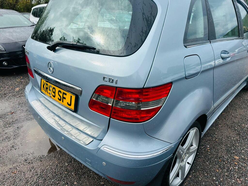 Mercedes-Benz B Class Mpv #46