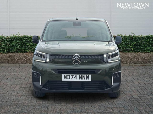 Citroen e-Berlingo 52Kwh Plus M Mpv 11Kw Charger Green #2