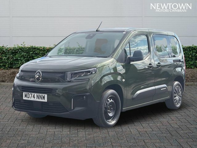 Citroen e-Berlingo 52Kwh Plus M Mpv 11Kw Charger Green #3