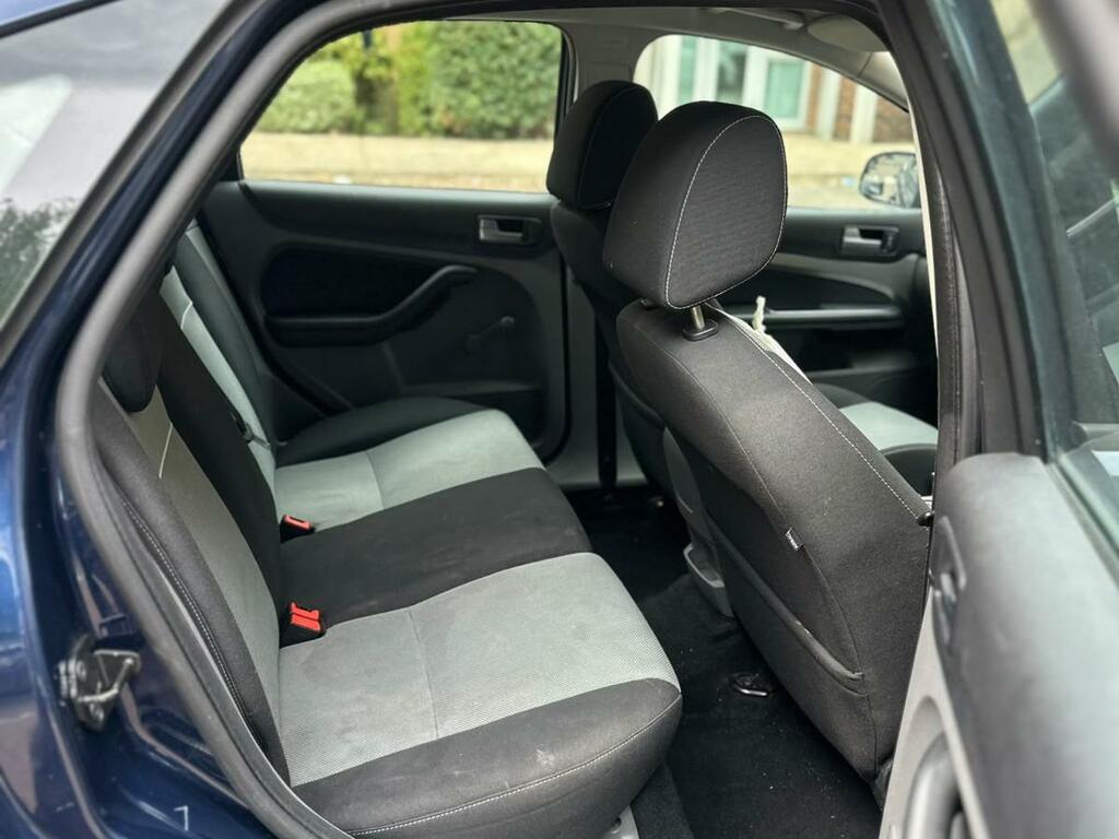 Ford Focus 1.6 Zetec Hatchback 184 Gkm RE60WSJ Blue #4