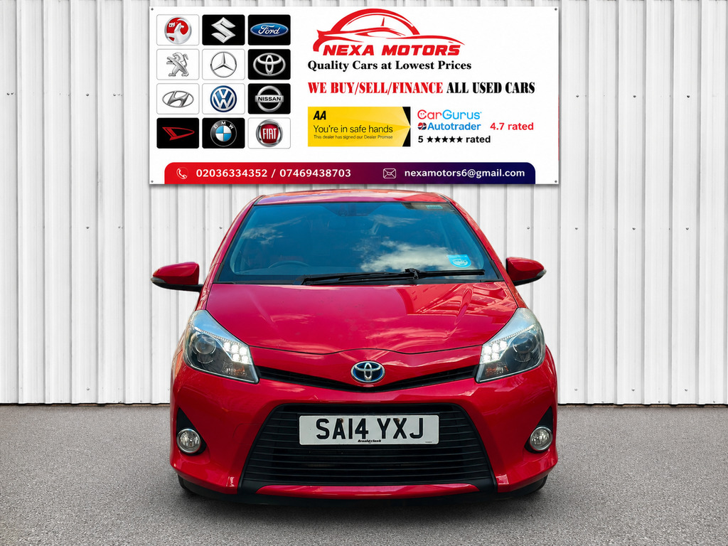 Toyota Yaris 1.5 Vvt-h Trend Hatchback Hybrid Cvt Eu Red