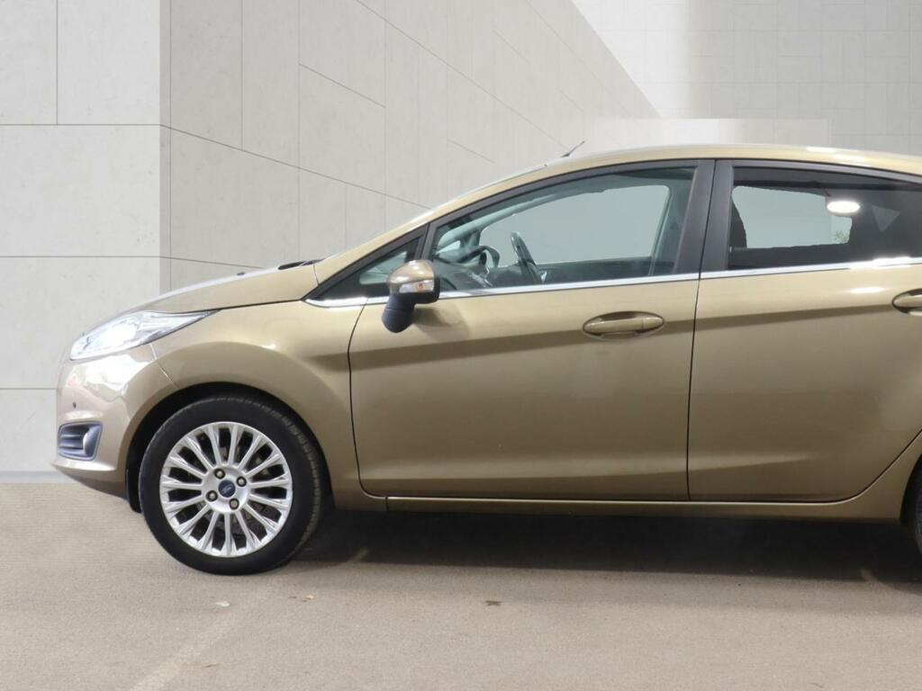 Ford Fiesta 1.6 Titanium Hatchback Powershift Euro MT62WUA Brown #5