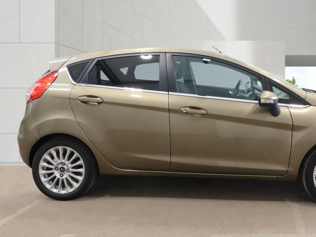 Ford Fiesta 1.6 Titanium Hatchback Powershift Euro MT62WUA Brown #4