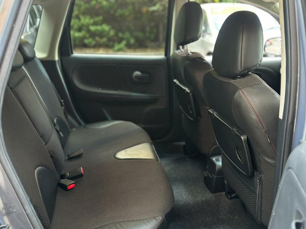 Nissan Note 1.4 Se Silver #9