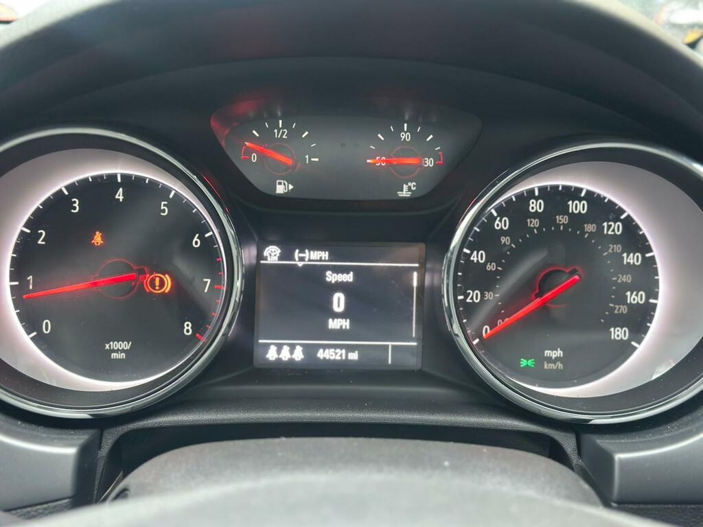 Vauxhall Astra Design Black #6