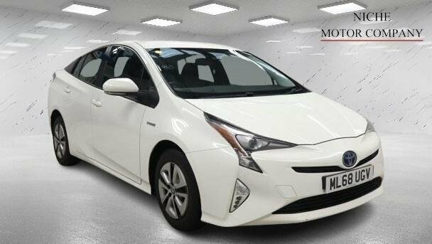 Toyota Prius Vvt-h Business Edition Cvt White