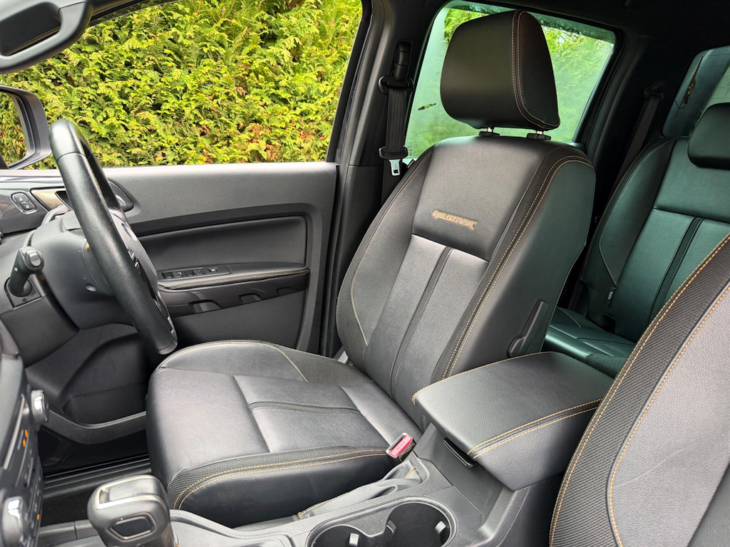 Ford Ranger Wildtrak Ecoblue, Roller Shutter White #79