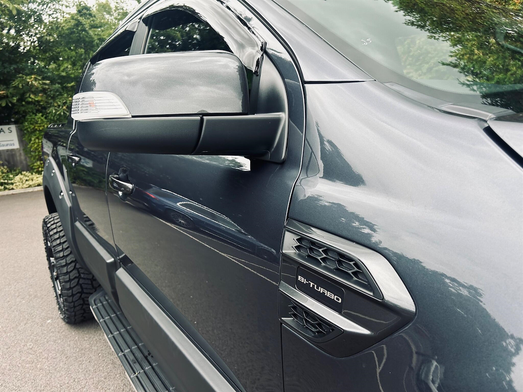 Ford Ranger Wildtrak Ecoblue, Roller Shutter White #51