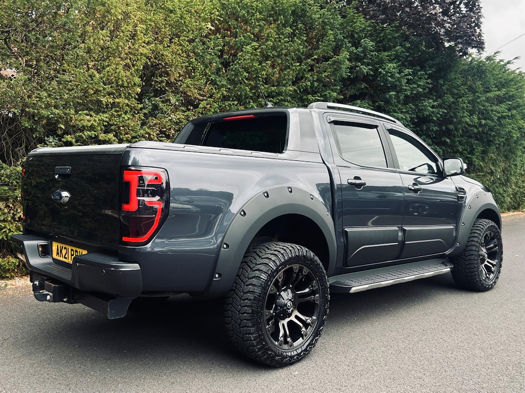Ford Ranger Wildtrak Ecoblue, Roller Shutter White #41