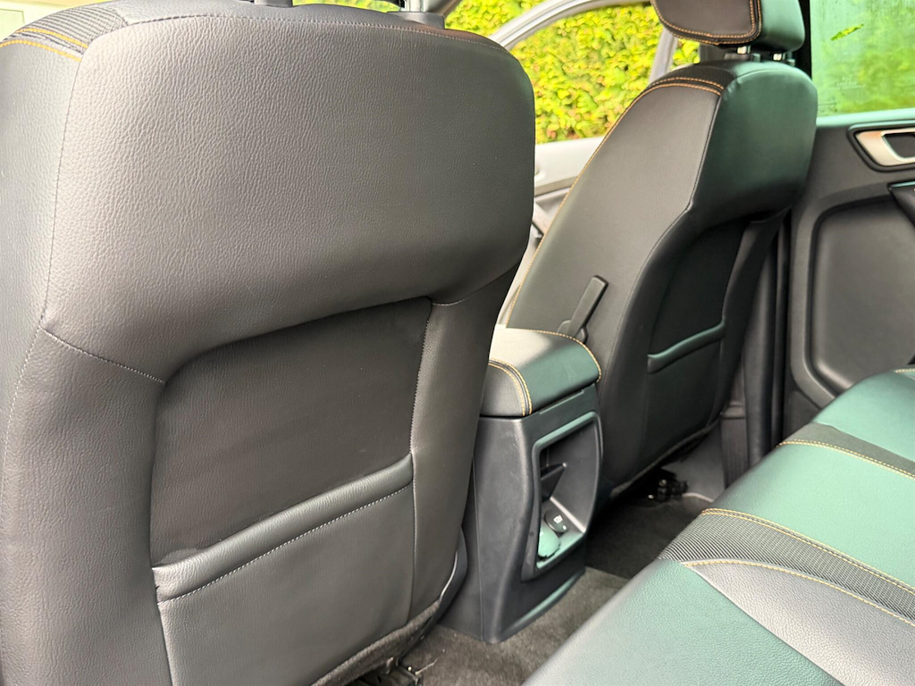 Ford Ranger Wildtrak Ecoblue, Roller Shutter White #74