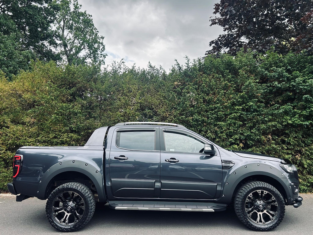 Ford Ranger Wildtrak Ecoblue, Roller Shutter White #21