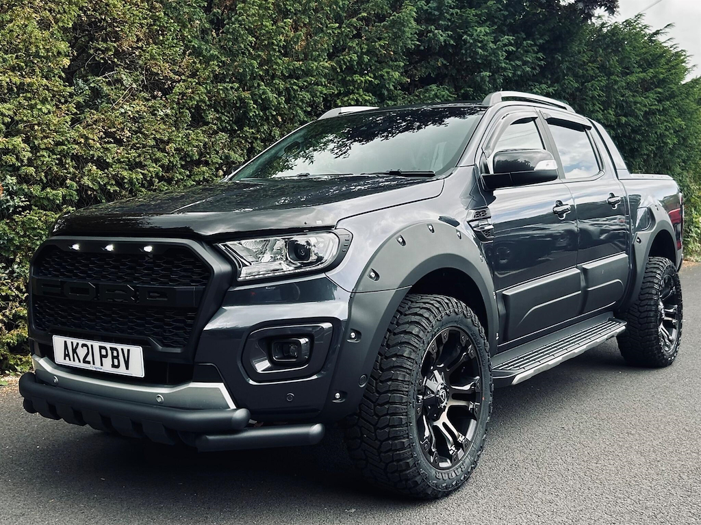 Ford Ranger Wildtrak Ecoblue, Roller Shutter White #25
