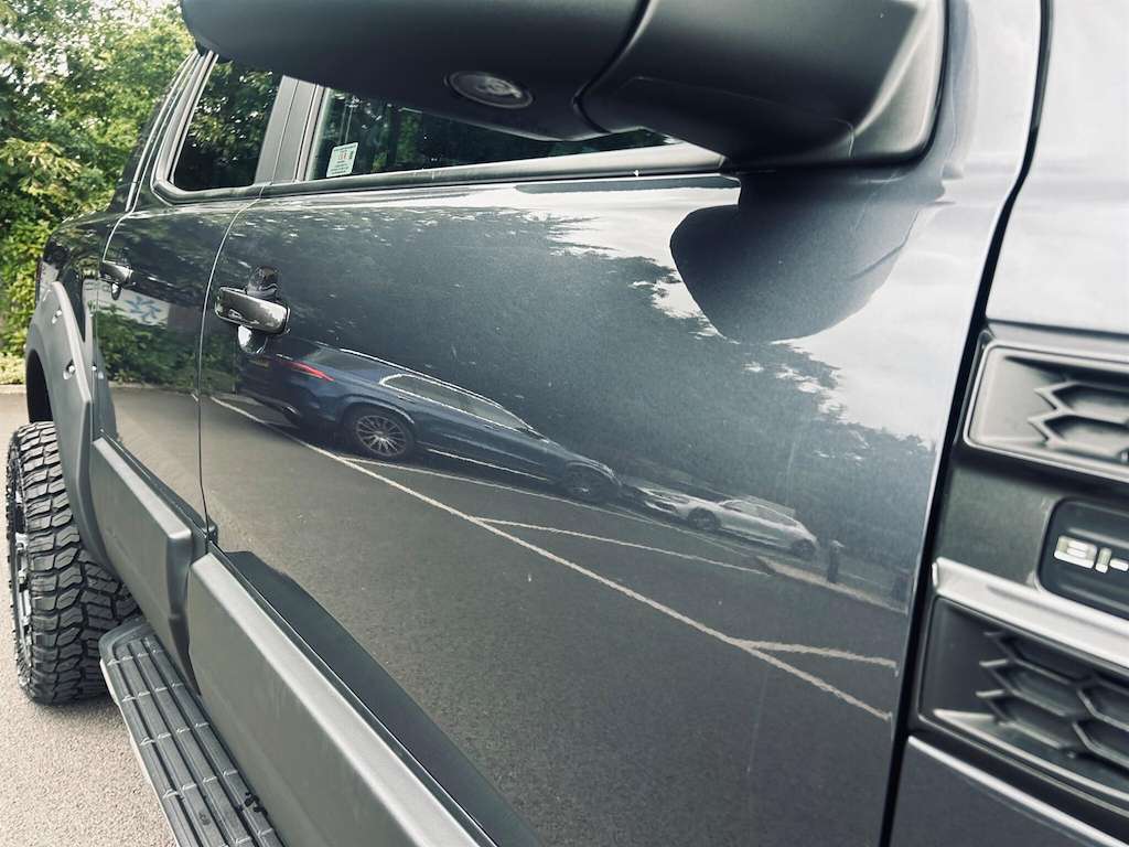 Ford Ranger Wildtrak Ecoblue, Roller Shutter White #52