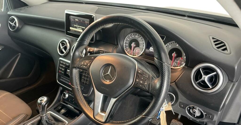 Mercedes-Benz A Class A180 Cdi Blueefficiency Sport 20 Tax 70 M Grey #4
