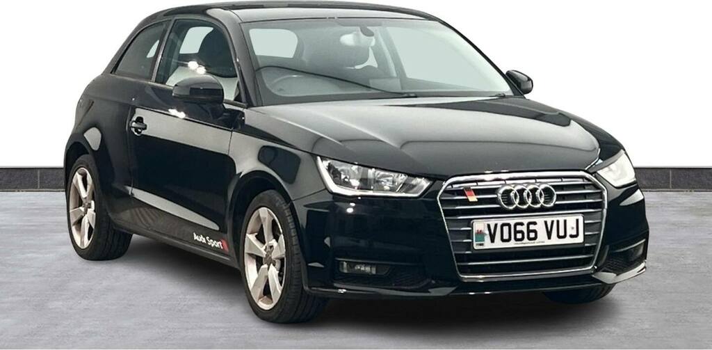 Audi A1 Black Edition  #1