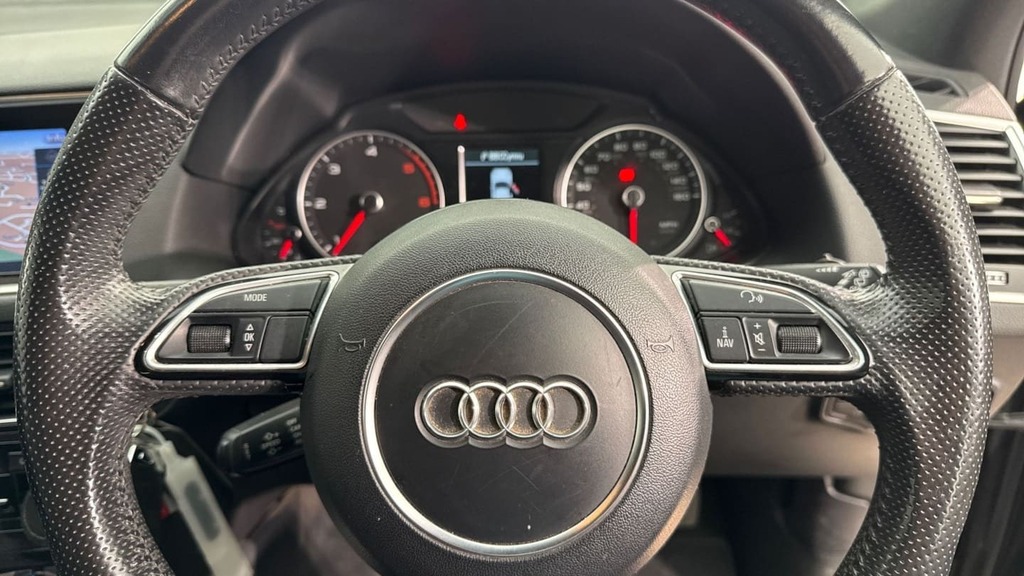 Audi Q5 S Line Plus Black #11