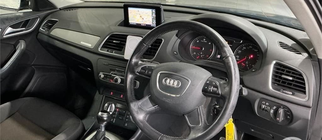 Audi Q3 S Line Plus Black #7