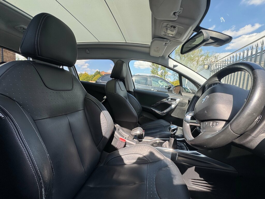 Peugeot 2008 2008 Active E-hdi White #13